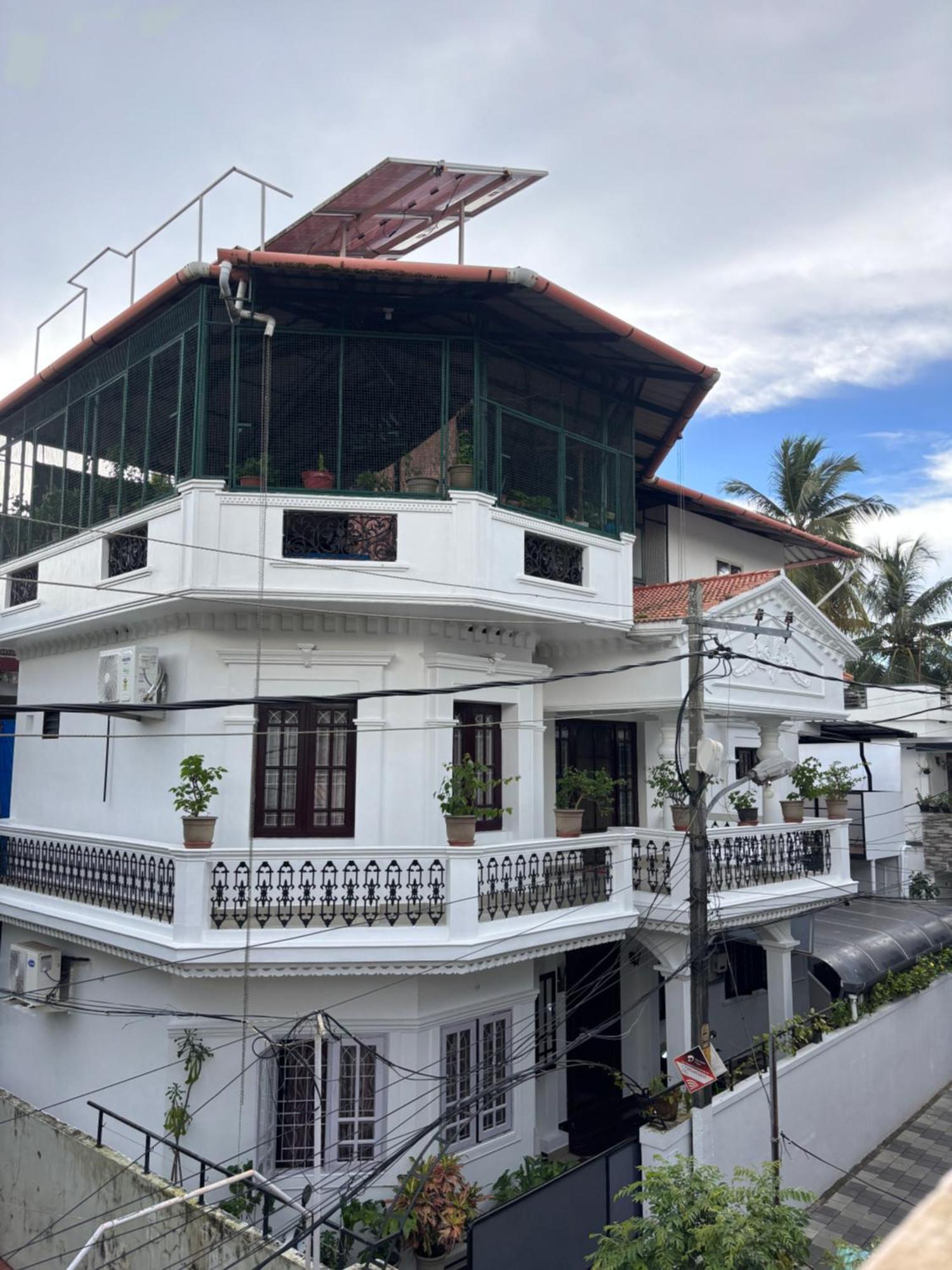 Beza * Kochi