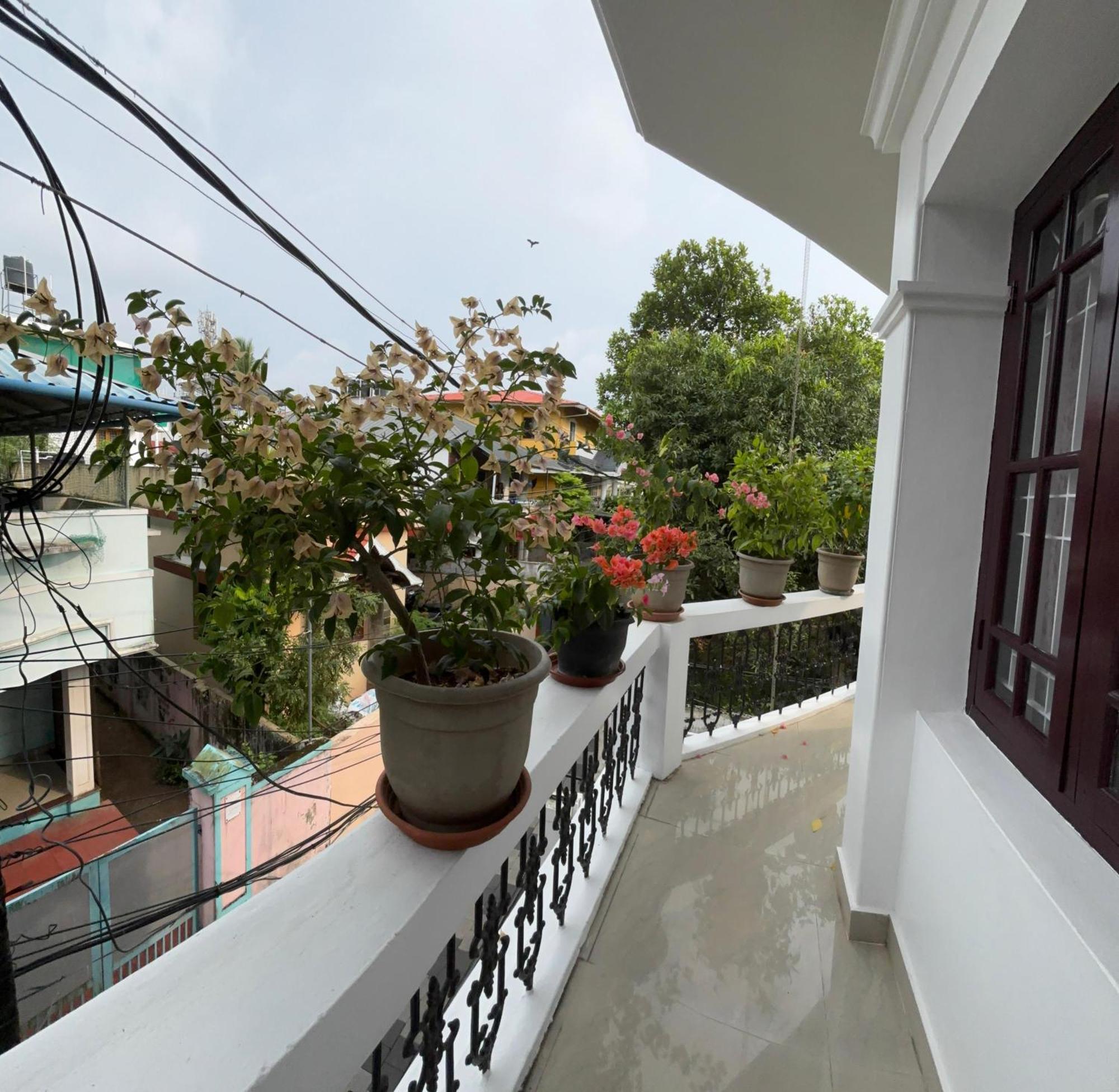 Beza * Kochi